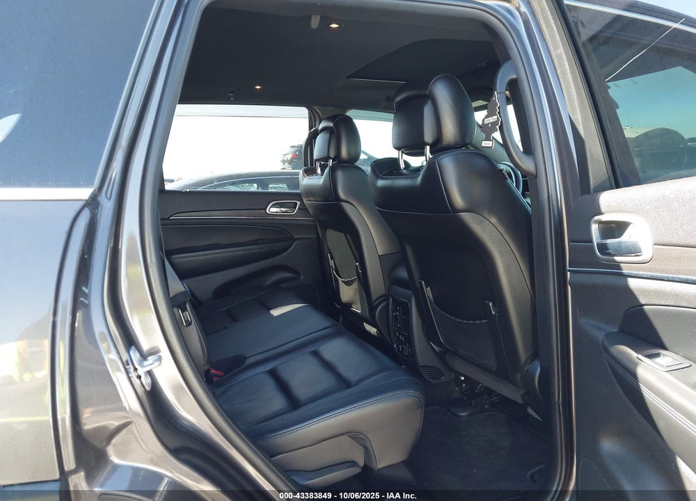 2018 JEEP GRAND CHEROKEE VIN: 1C4RJFBM7JC470422