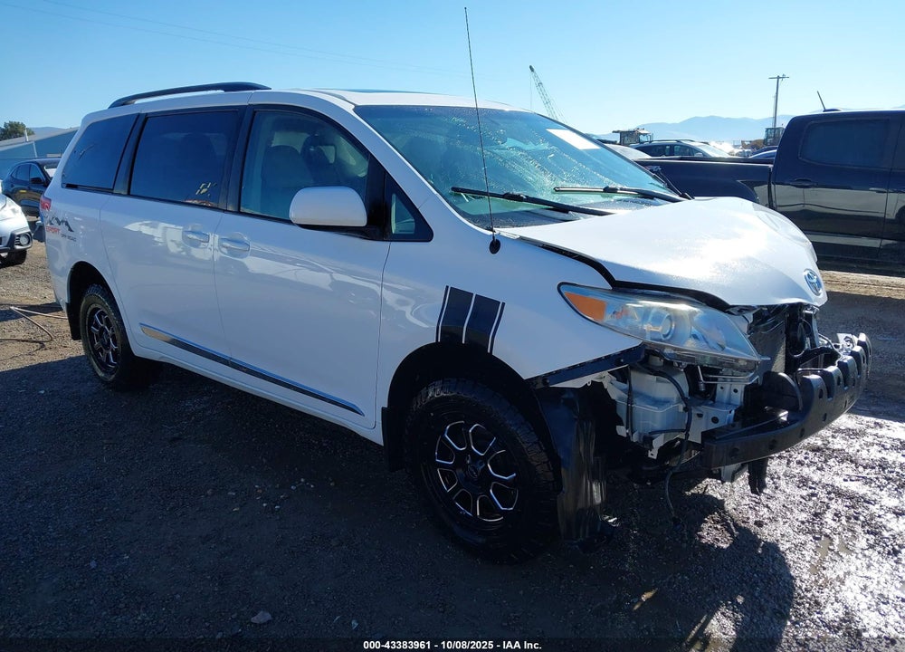 2012 TOYOTA SIENNA XLE 7 PASSENGER VIN: 5TDDK3DC9CS048289
