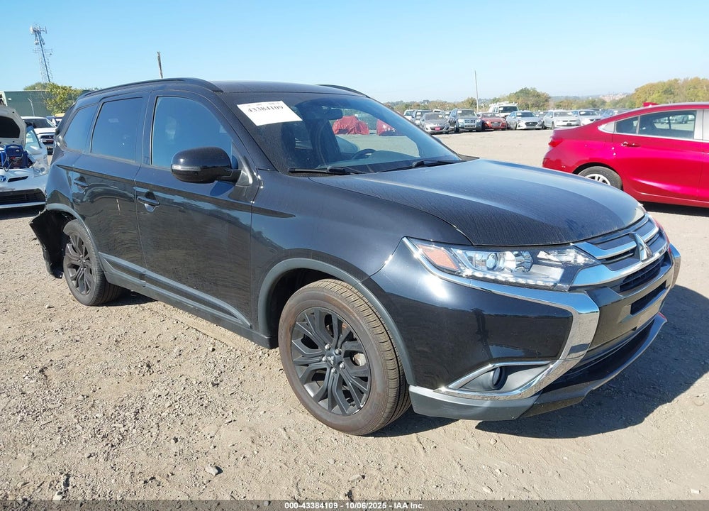 2018 MITSUBISHI OUTLANDER LE VIN: JA4AZ3A33JZ025678