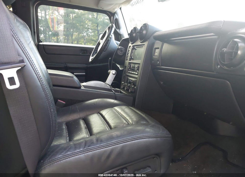 2005 HUMMER H2 SUV VIN: 5GRGN23U15H123758