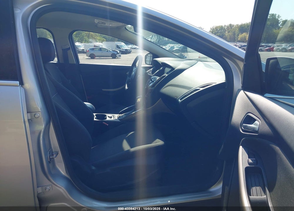 2012 FORD FOCUS VIN: 1FAHP3H27CL448976
