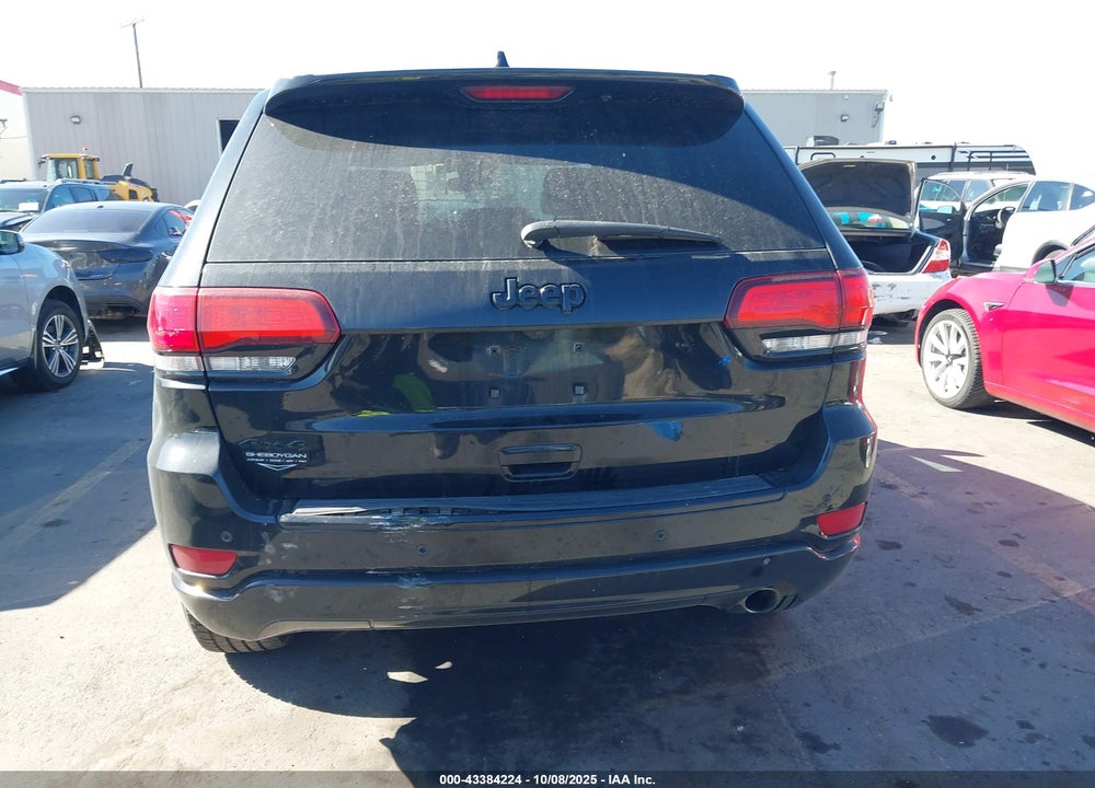 2018 JEEP GRAND CHEROKEE VIN: 1C4RJFAG6JC249762