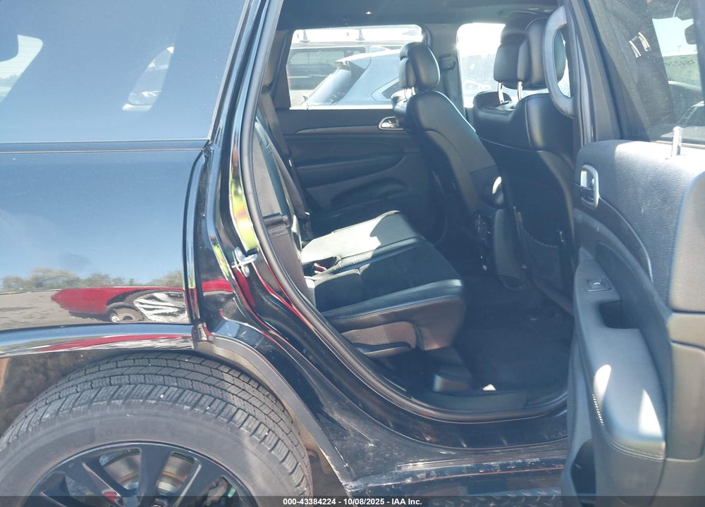 2018 JEEP GRAND CHEROKEE VIN: 1C4RJFAG6JC249762