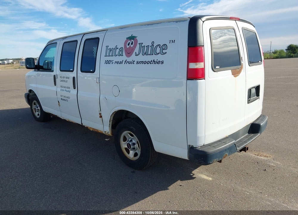 2005 GMC SAVANA STANDARD VIN: 1GTFH15T151127403