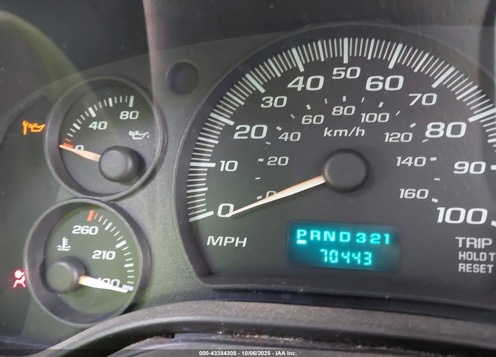 2005 GMC SAVANA STANDARD VIN: 1GTFH15T151127403