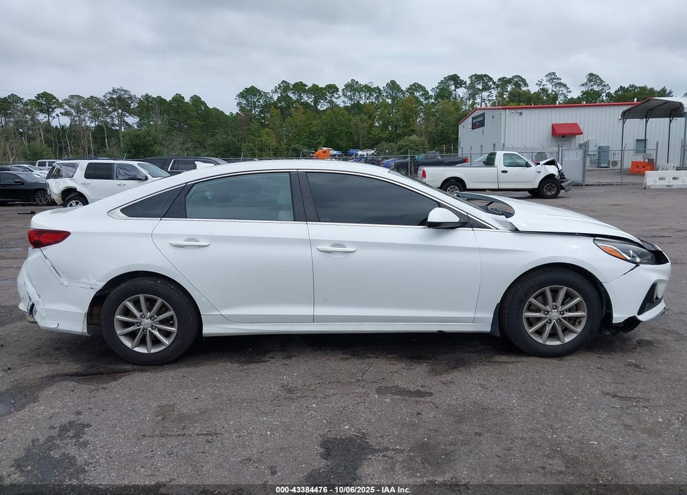 2019 HYUNDAI SONATA VIN: 5NPE24AFXKH801535
