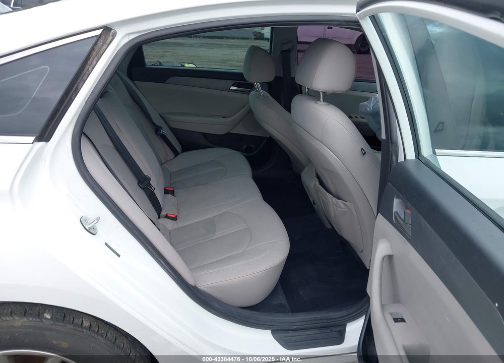 2019 HYUNDAI SONATA VIN: 5NPE24AFXKH801535