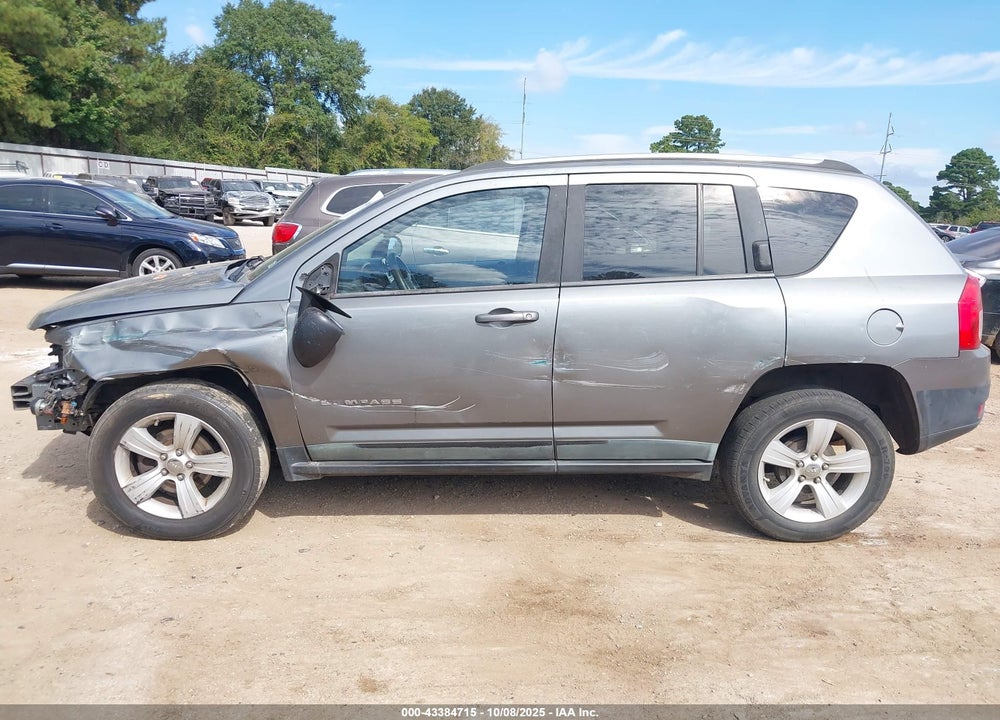 2011 JEEP COMPASS VIN: 1J4NT1FA5BD284640