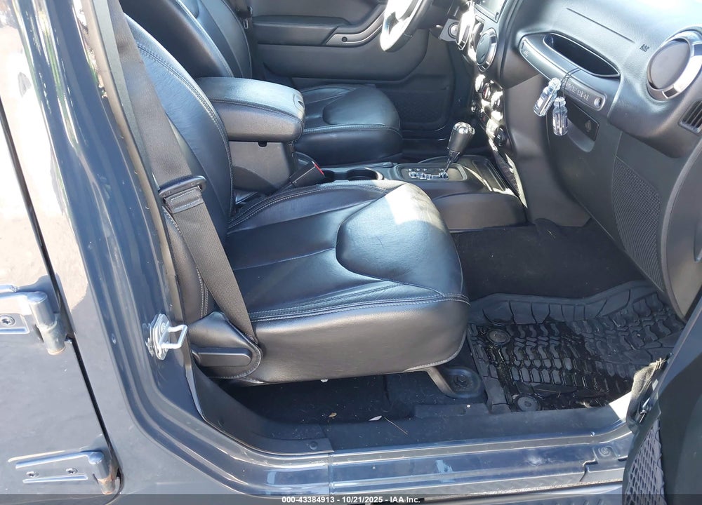 2018 JEEP WRANGLER UNLIMITED VIN: 1C4HJWEG6JL924774
