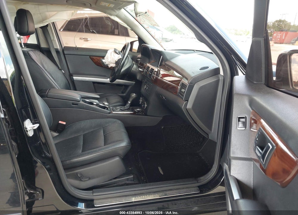 2012 MERCEDES-BENZ GLK 350 VIN: WDCGG5GB4CF817191
