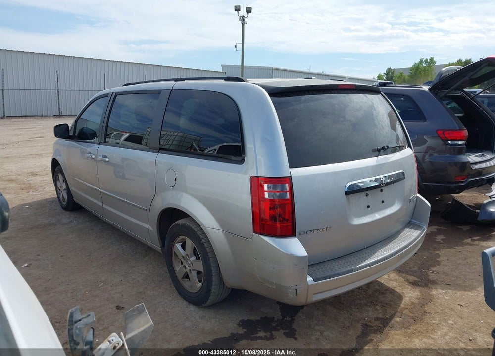 2010 DODGE GRAND CARAVAN SXT VIN: 2D4RN5D1XAR216022