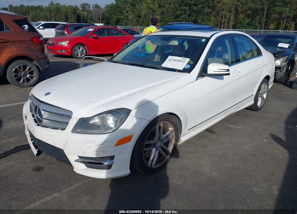2013 MERCEDES-BENZ C 300 SPORT 4MATIC VIN: WDDGF8AB2DR243862