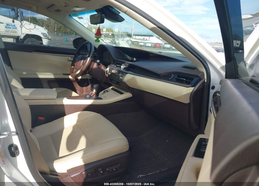 2017 LEXUS ES 350 VIN: 58ABK1GG0HU063023