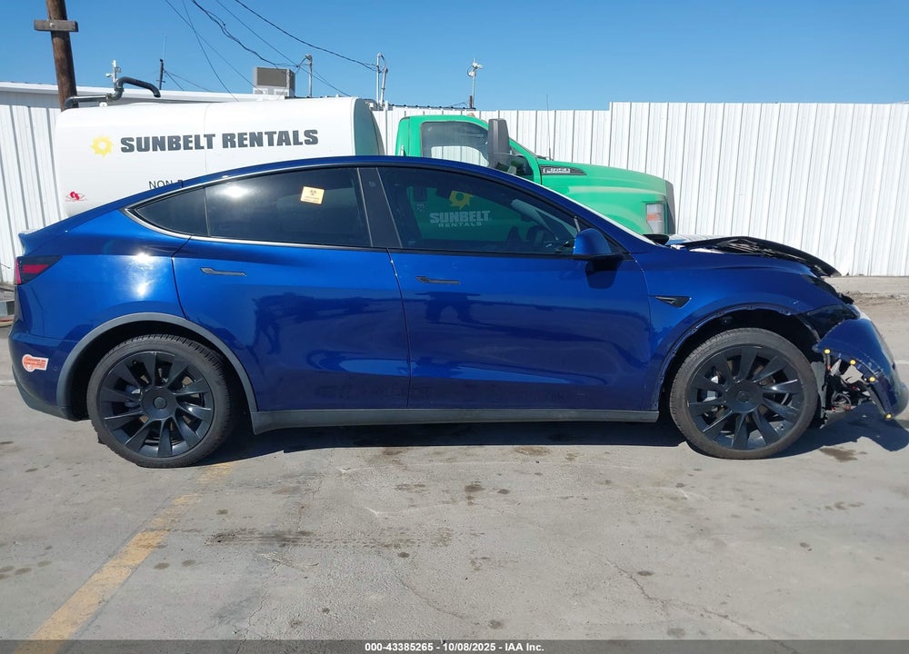 2020 TESLA MODEL Y VIN: 5YJYGDEF6LF000142