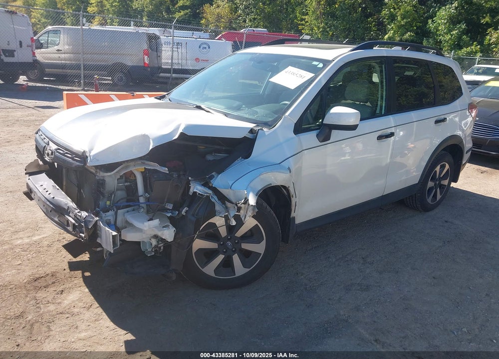 2017 SUBARU FORESTER 2.5I PREMIUM VIN: JF2SJAEC4HH566420