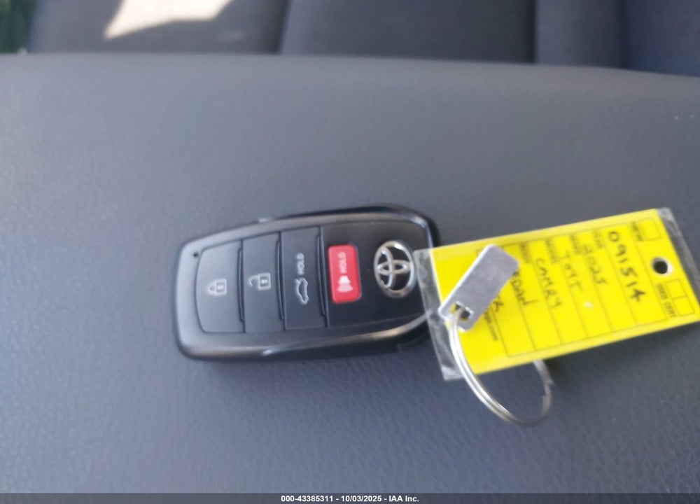 2025 TOYOTA CAMRY LE VIN: 4T1DAACKXSU091514