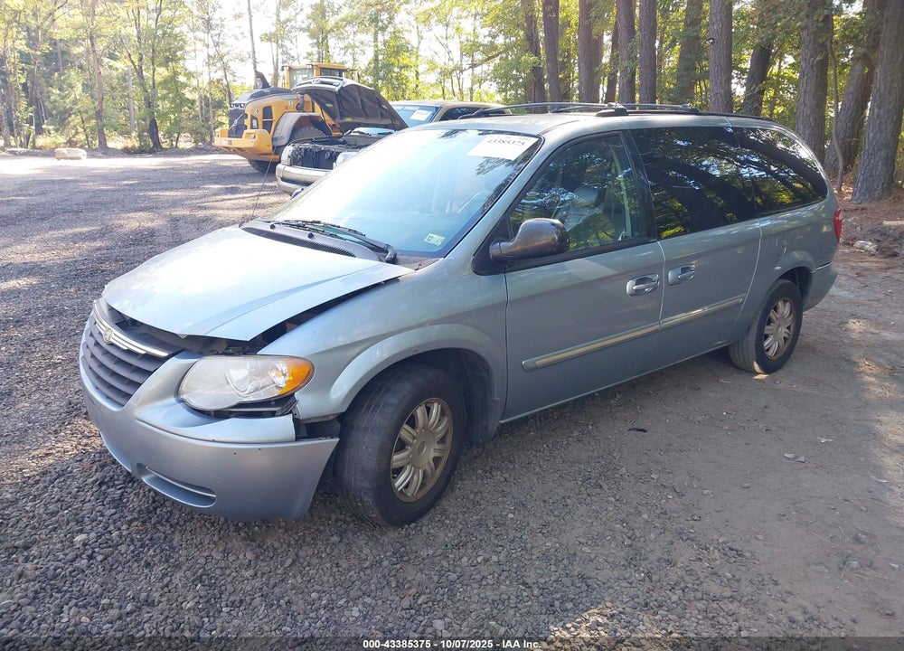 2005 CHRYSLER TOWN & COUNTRY TOURING VIN: 2C4GP54L25R530124
