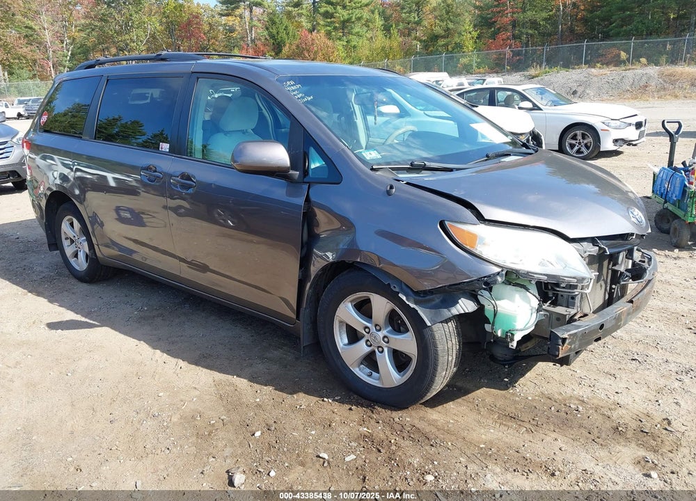 2013 TOYOTA SIENNA LE V6 8 PASSENGER VIN: 5TDKK3DC2DS362729