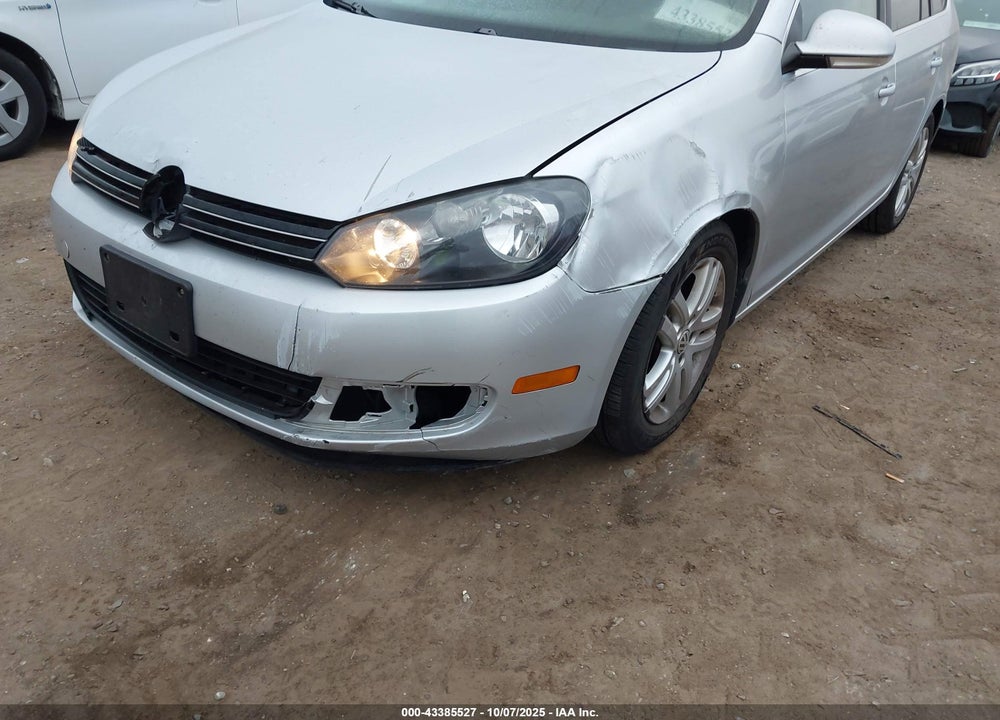 2014 VOLKSWAGEN JETTA SPORTWAGEN 2.0L TDI VIN: 3VWPL7AJ2EM626334