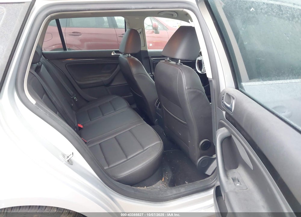 2014 VOLKSWAGEN JETTA SPORTWAGEN 2.0L TDI VIN: 3VWPL7AJ2EM626334