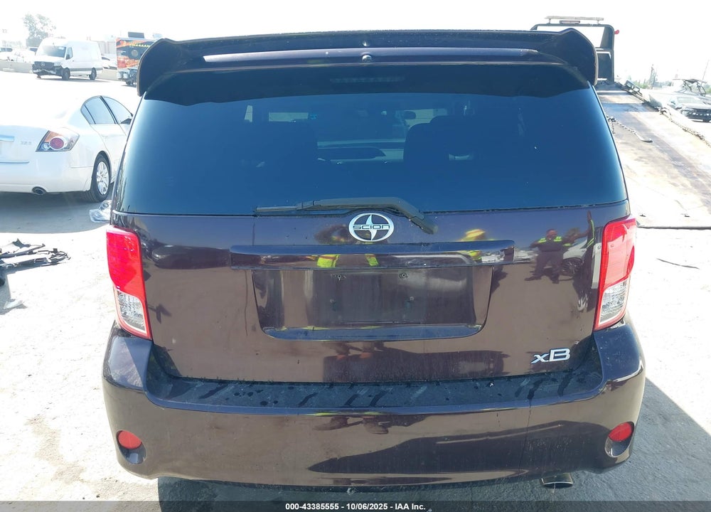 2012 SCION XB VIN: JTLZE4FE0C1143908