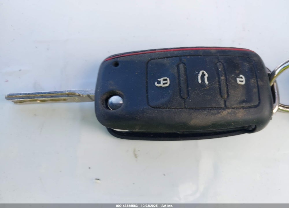 2015 VOLKSWAGEN JETTA VIN: 3VWD17AJXFM418616