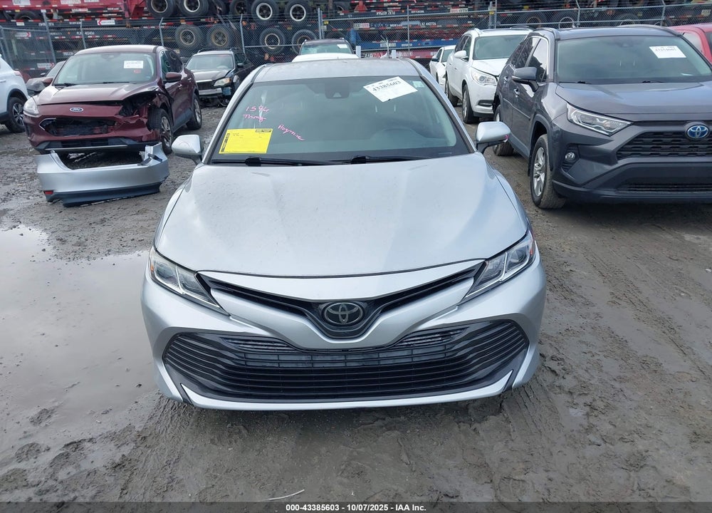 2019 TOYOTA CAMRY LE VIN: 4T1B11HK8KU757480