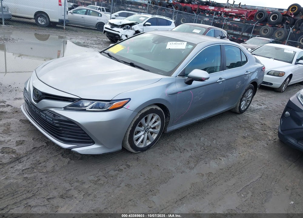 2019 TOYOTA CAMRY LE VIN: 4T1B11HK8KU757480