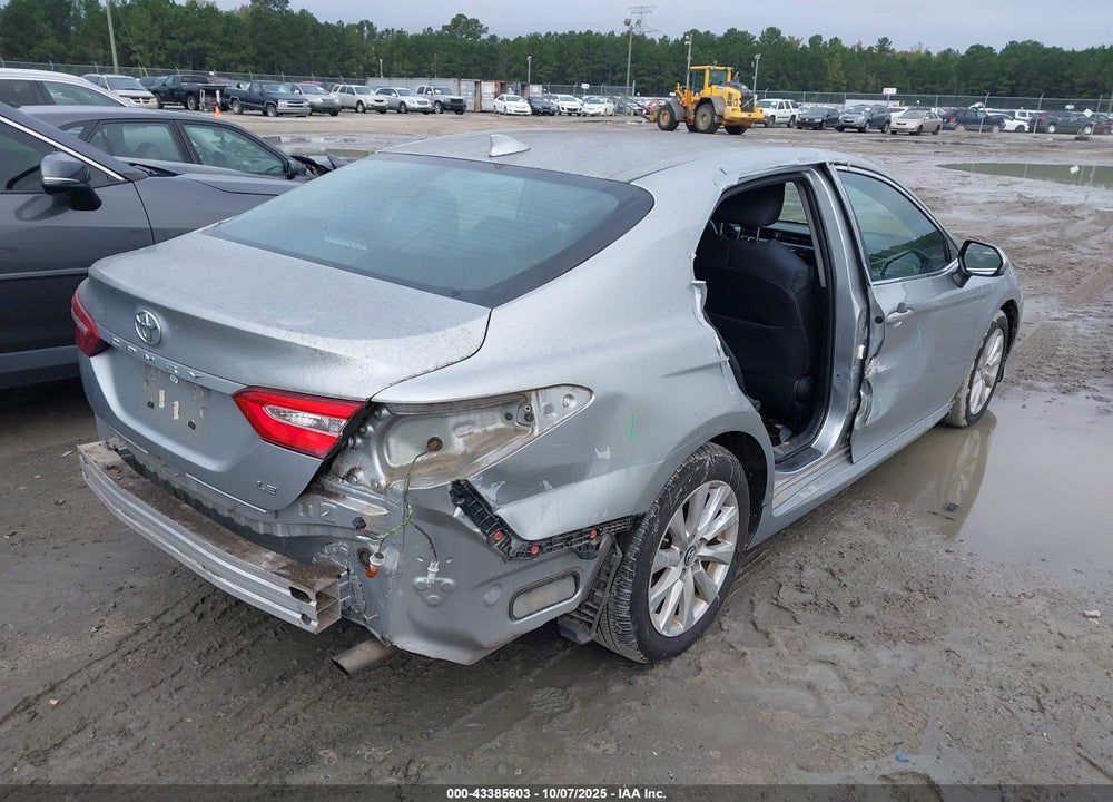 2019 TOYOTA CAMRY LE VIN: 4T1B11HK8KU757480