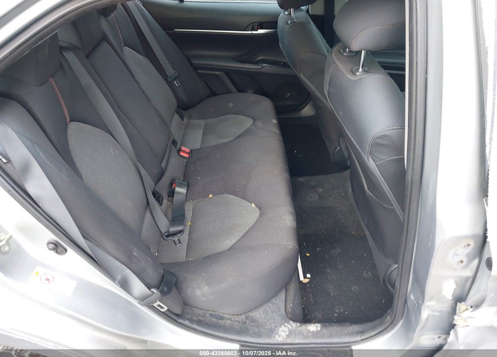 2019 TOYOTA CAMRY LE VIN: 4T1B11HK8KU757480