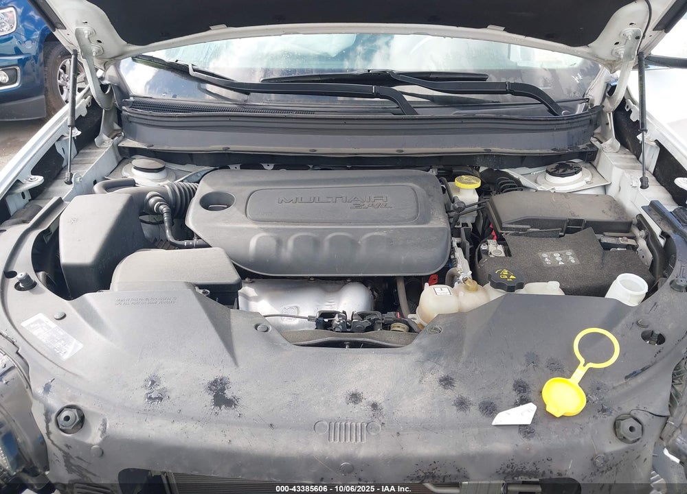 2021 JEEP CHEROKEE VIN: 1C4PJLLB4MD187137