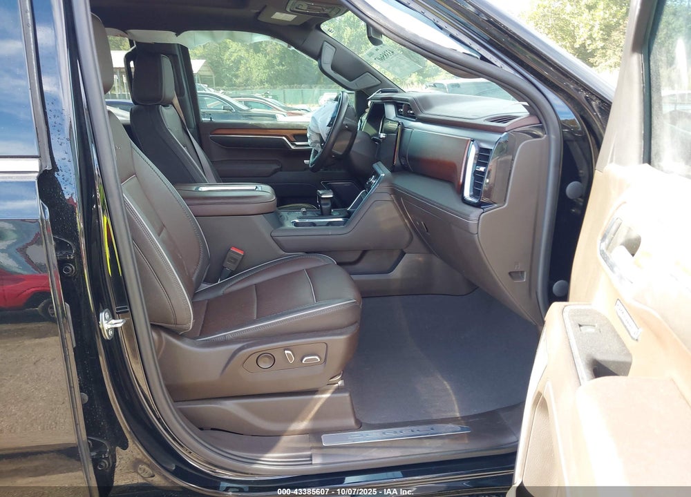2022 GMC SIERRA 1500 4WD SHORT BOX DENALI VIN: 3GTUUGED9NG674094