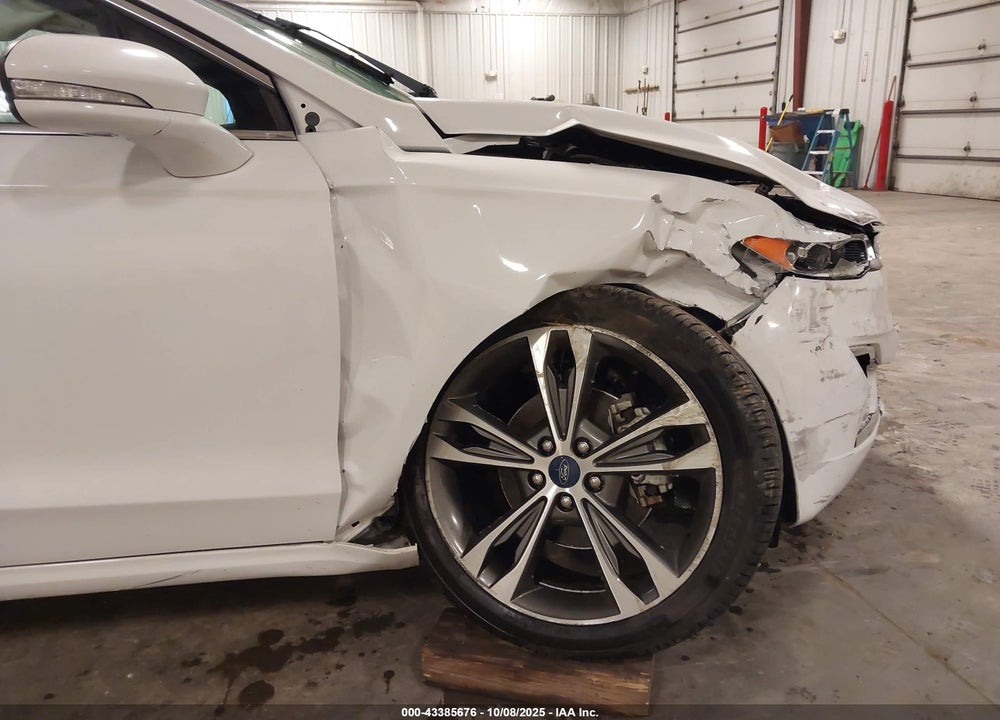 2020 FORD FUSION TITANIUM VIN: 3FA6P0D93LR193799