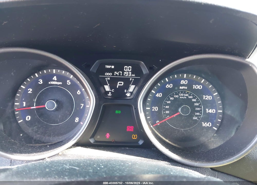 2013 HYUNDAI ELANTRA VIN: 5NPDH4AE7DH216531