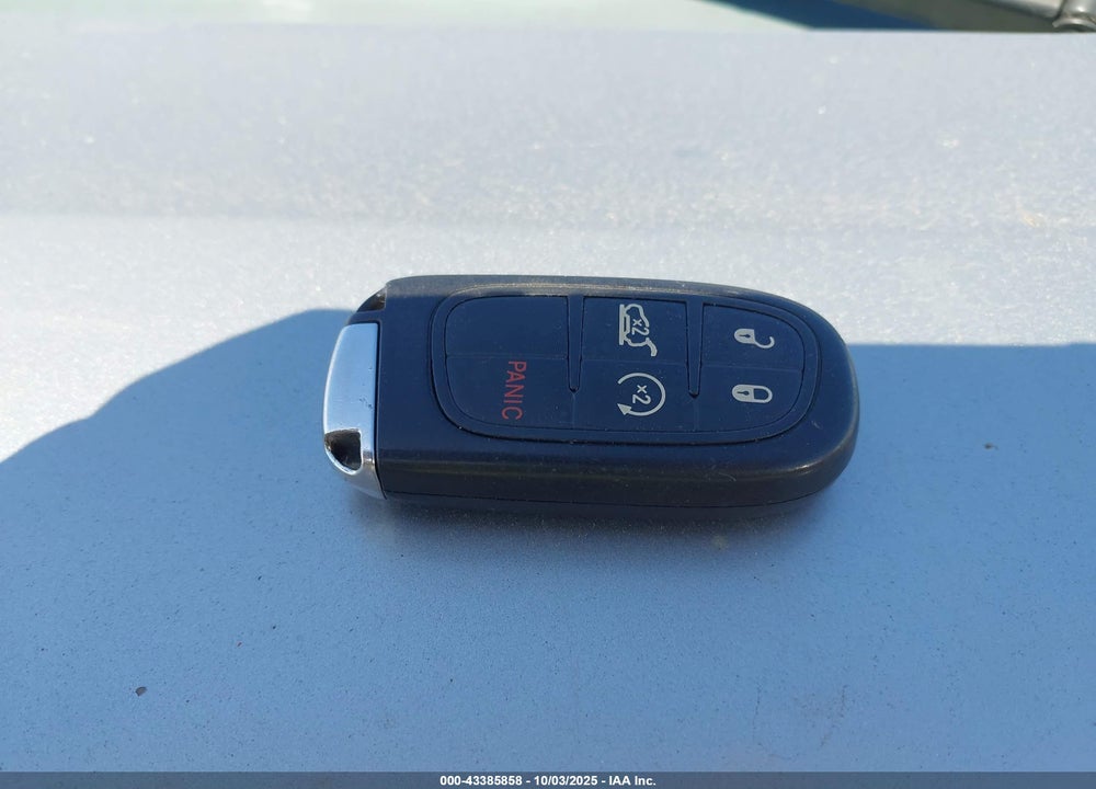 2014 JEEP CHEROKEE VIN: 1C4PJLDB2EW199596