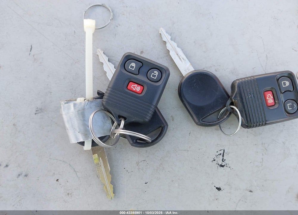 2010 FORD F-150 VIN: 1FTFX1EV8AKE01060