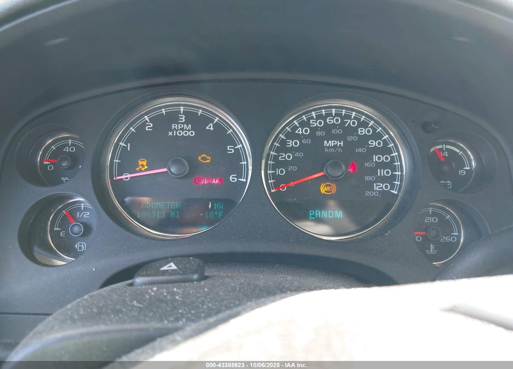 2013 CHEVROLET SILVERADO 1500 VIN: 3GCPKTE79DG155194