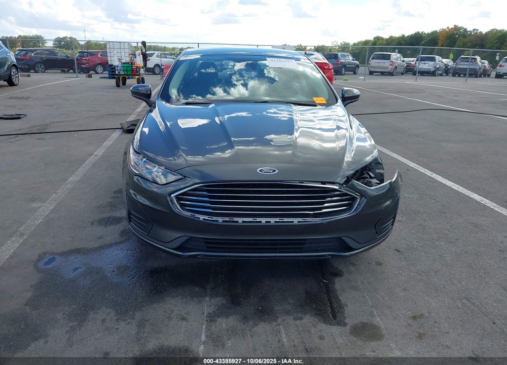 2019 FORD FUSION VIN: 3FA6P0LU0KR197832