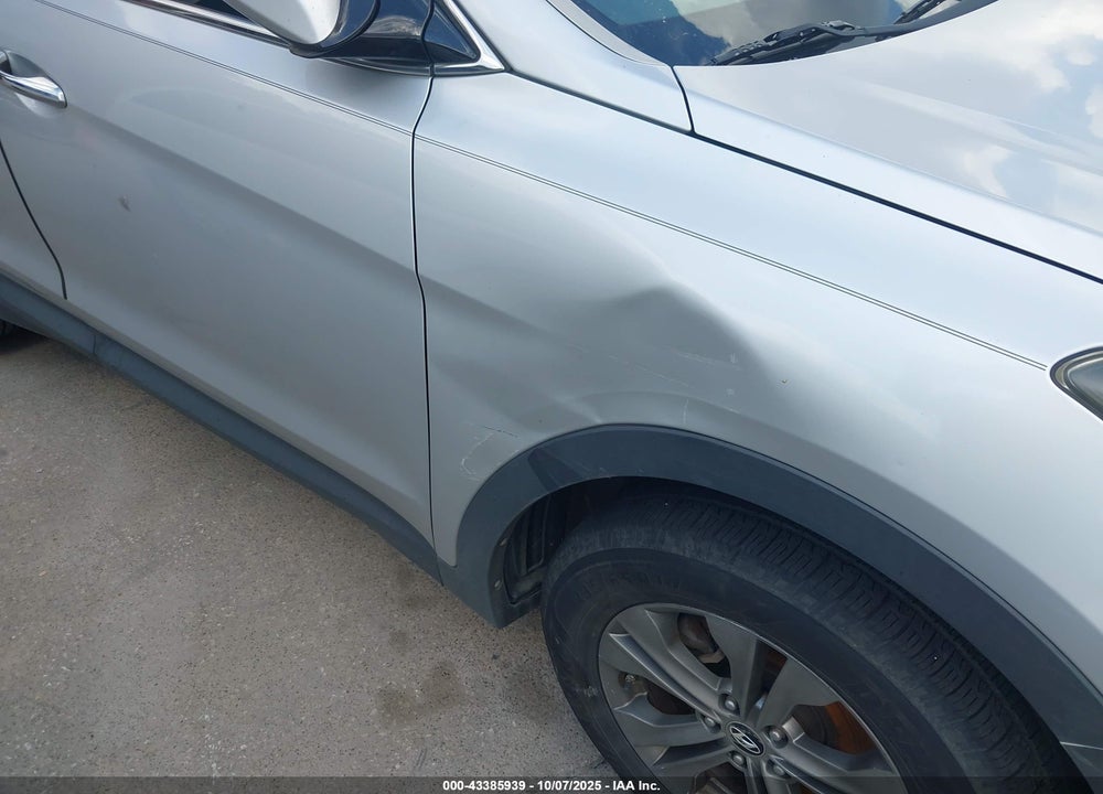 2013 HYUNDAI SANTA FE VIN: 5XYZU3LB4DG115291