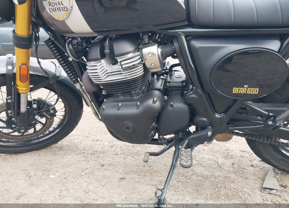 2025 ROYAL ENFIELD MOTORS BEAR 650 VIN: ME3HAN475SK700021