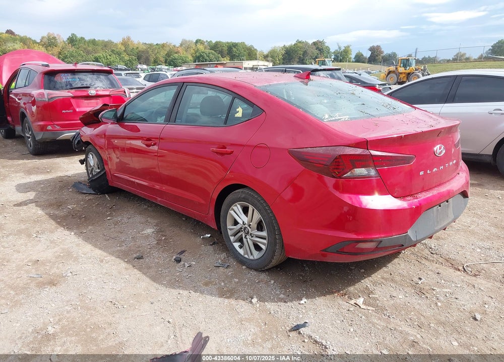 2020 HYUNDAI ELANTRA VIN: 5NPD84LF1LH581078