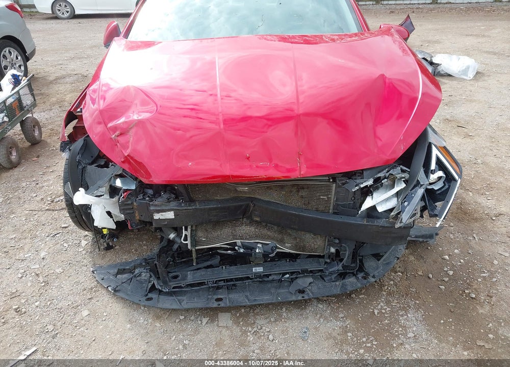 2020 HYUNDAI ELANTRA VIN: 5NPD84LF1LH581078
