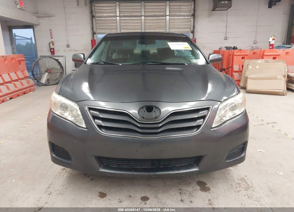2011 TOYOTA CAMRY VIN: 4T1BF3EK2BU213767