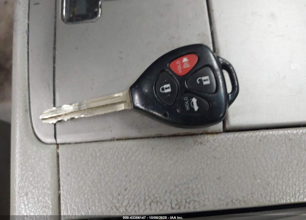 2011 TOYOTA CAMRY VIN: 4T1BF3EK2BU213767