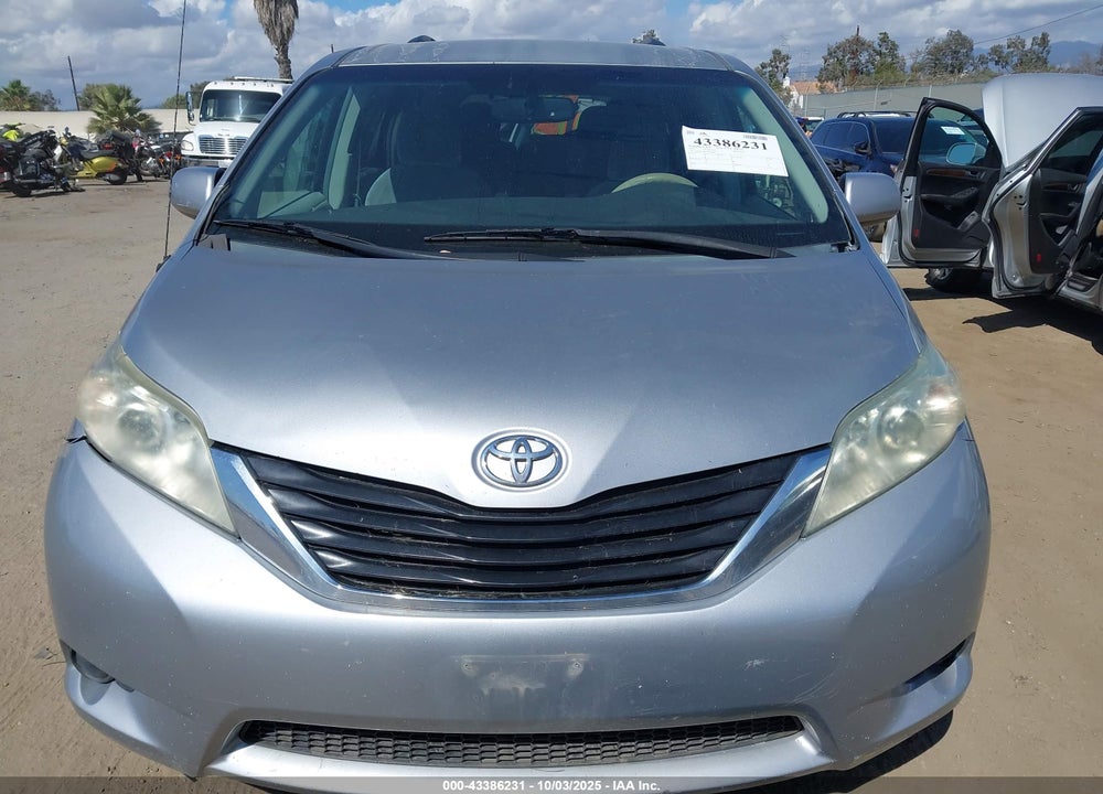 2011 TOYOTA SIENNA LE V6 VIN: 5TDKK3DC4BS128475