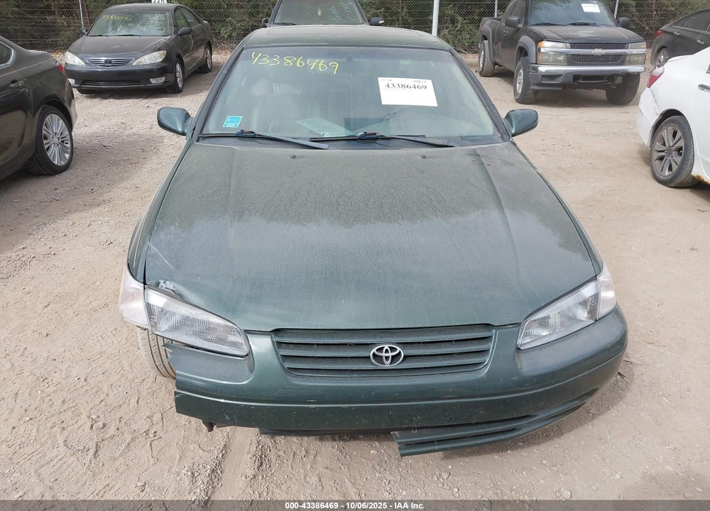 1999 TOYOTA CAMRY XLE V6 VIN: 4T1BF28K0XU081170