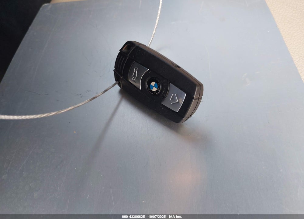 2011 BMW 3 SERIES VIN: WBADW3C52BE538677
