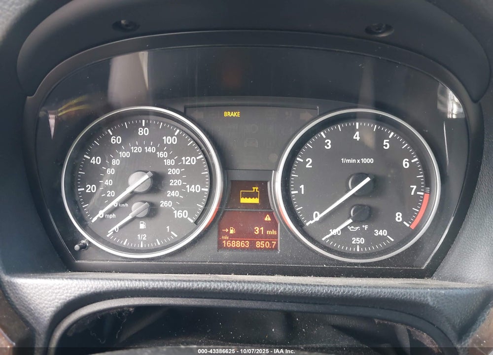 2011 BMW 3 SERIES VIN: WBADW3C52BE538677