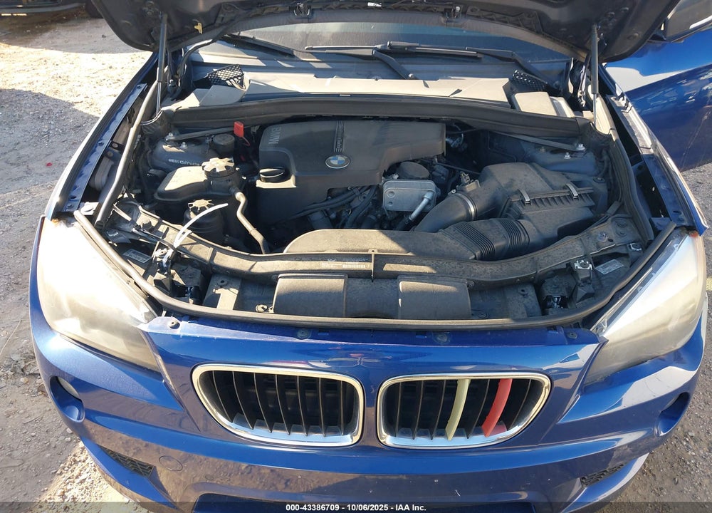 2015 BMW X1 VIN: WBAVL1C54FVY40611