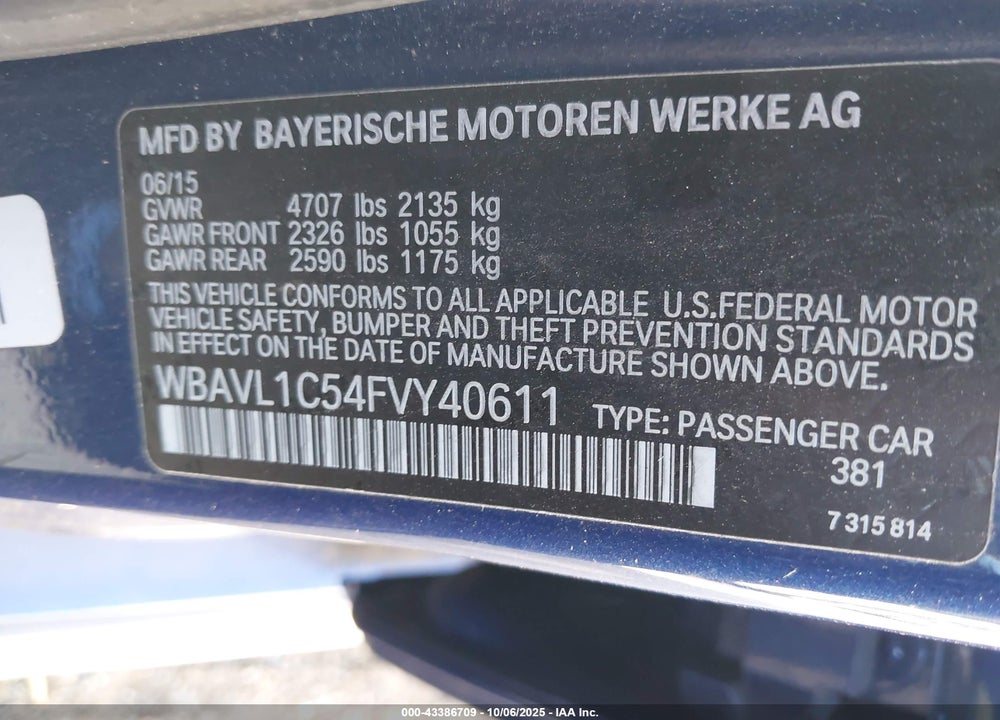 2015 BMW X1 VIN: WBAVL1C54FVY40611